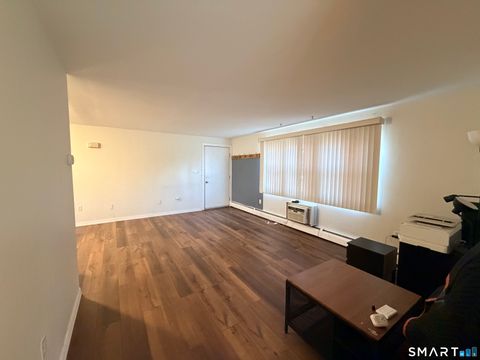 Tiny photo for 5 Grandview Drive #11A, Farmington, CT 06032 (MLS # 24145343)