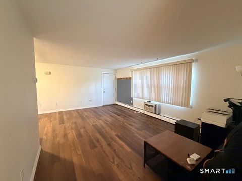 Tiny photo for 5 Grandview Drive #11A, Farmington, CT 06032 (MLS # 24145343)