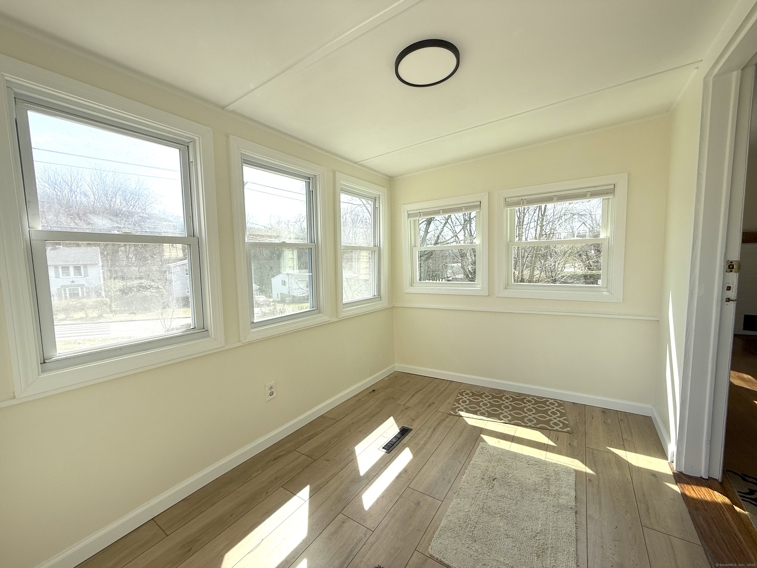 197 Falls Avenue, Watertown, Connecticut image 23