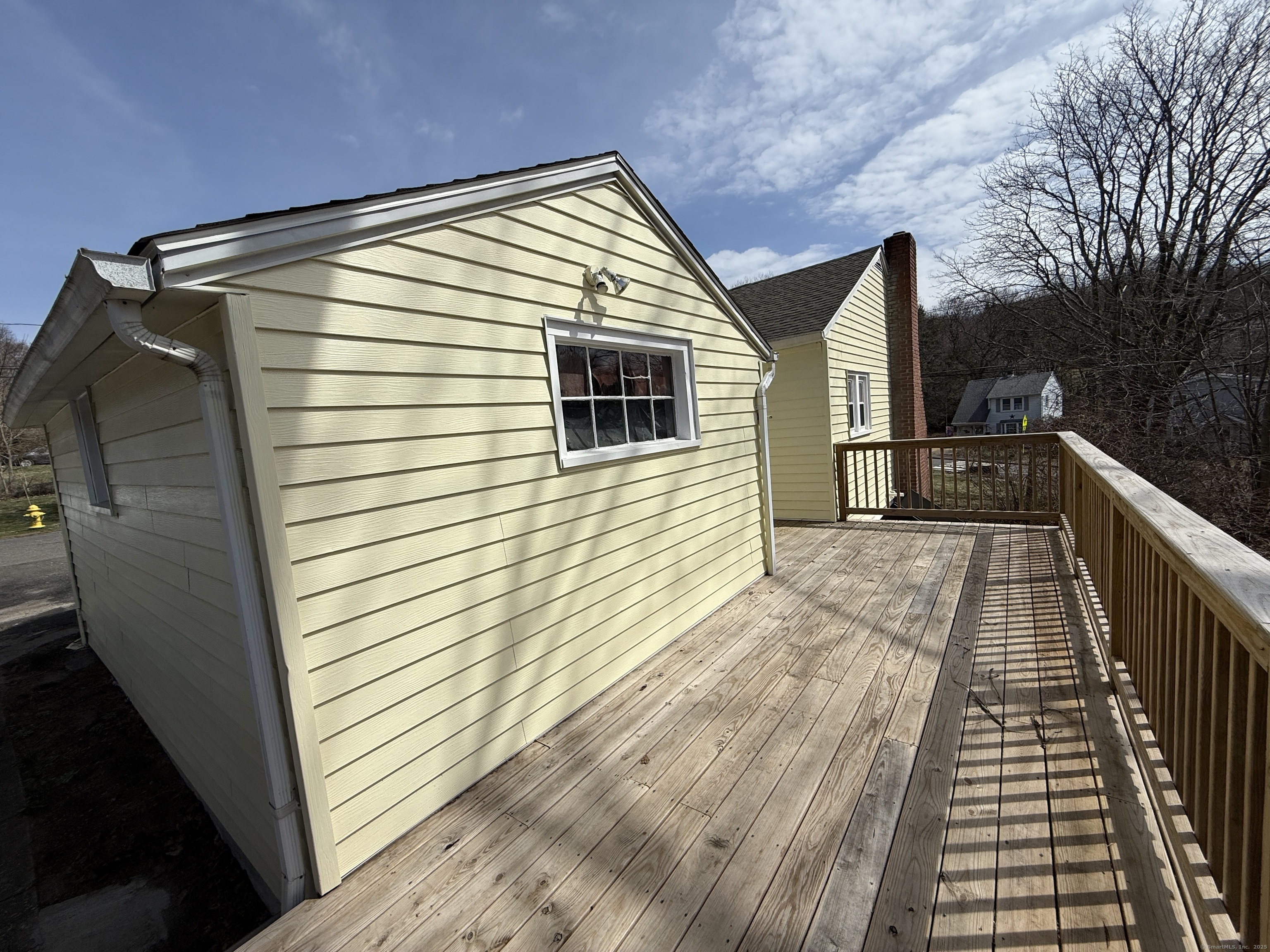 197 Falls Avenue, Watertown, Connecticut image 24