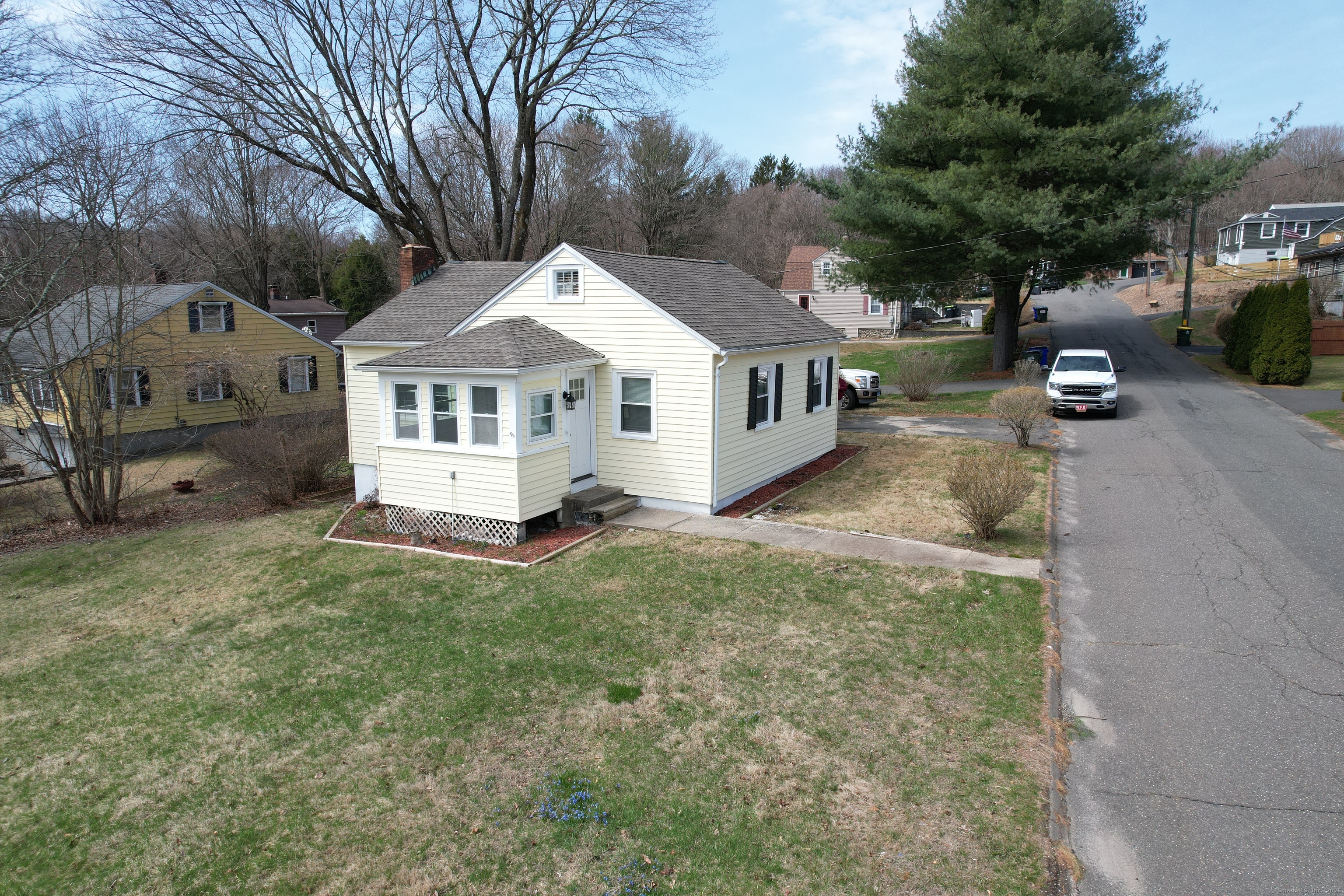 197 Falls Avenue, Watertown, Connecticut image 4