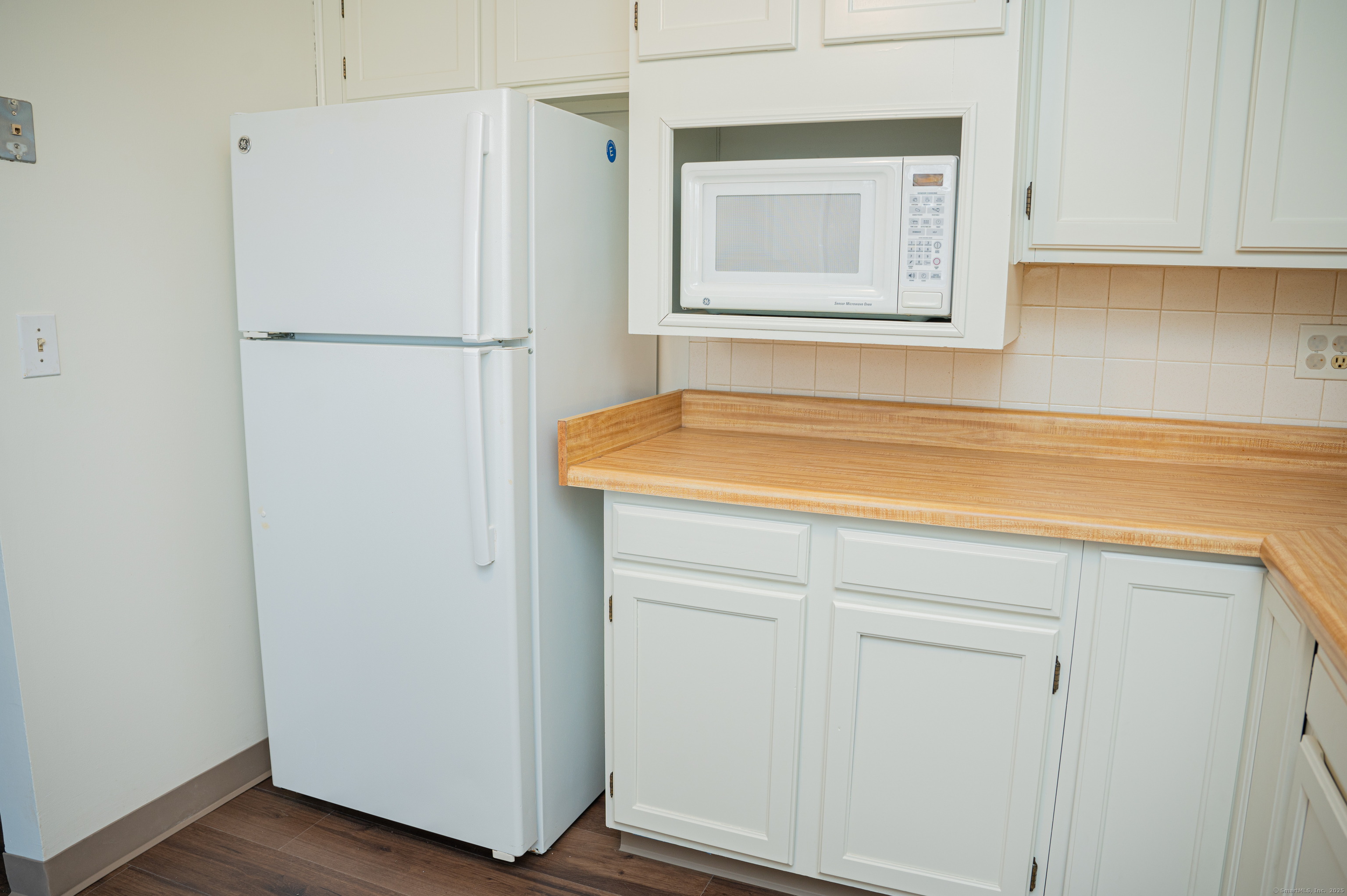 55 Thompson Street #APT 4C, East Haven, Connecticut image 14