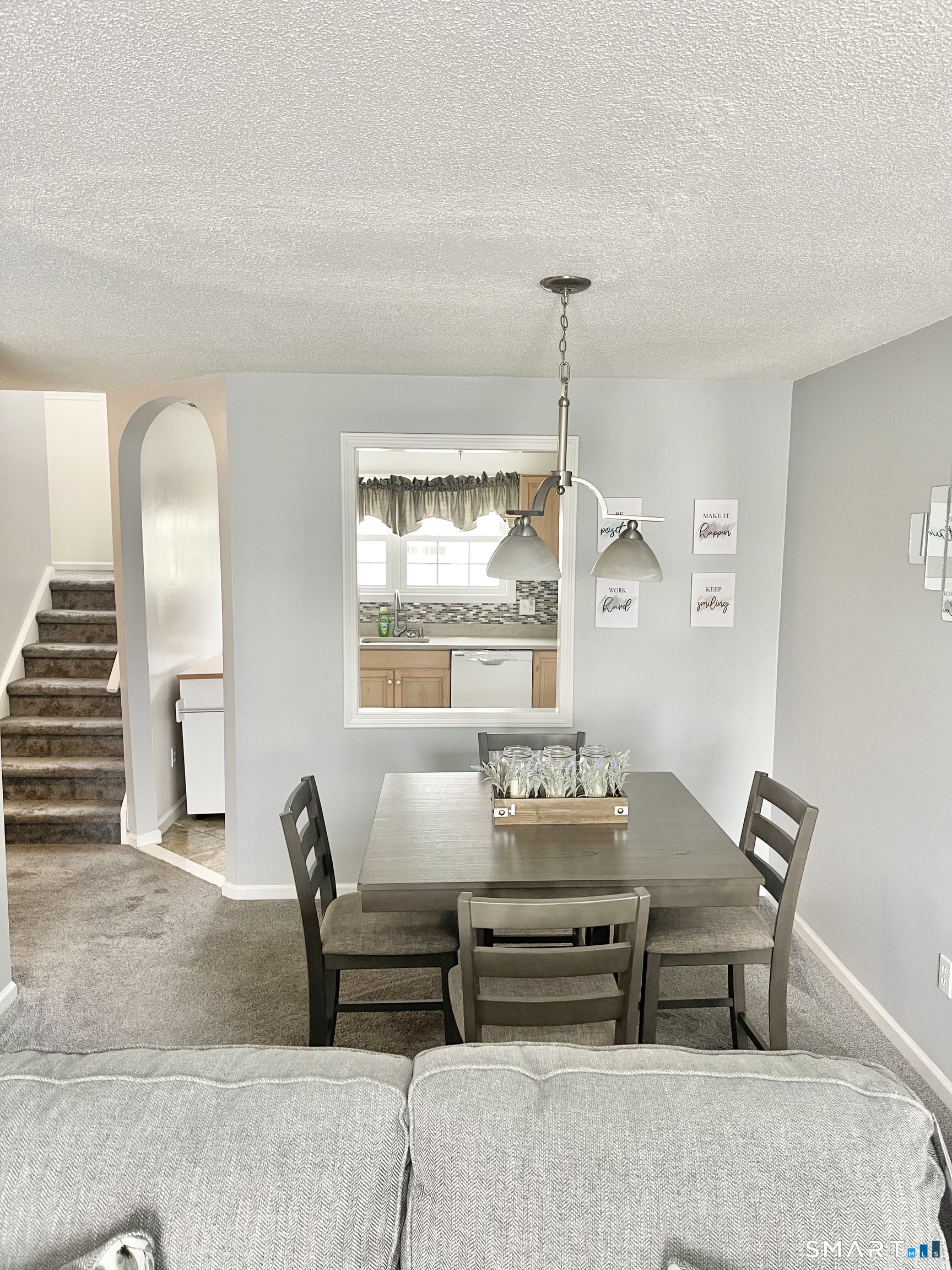 2390 State Street APT 7F