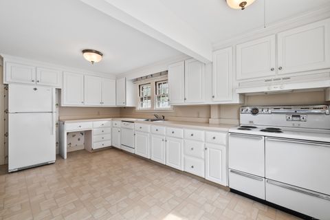 Tiny photo for 63 Rumford Street, West Hartford, CT 06107 (MLS # 24135108)