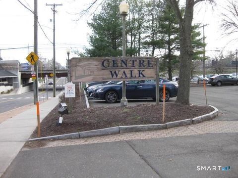 Tiny photo for 146 High Street #APT 310, Milford, CT 06460 (MLS # 24157301)