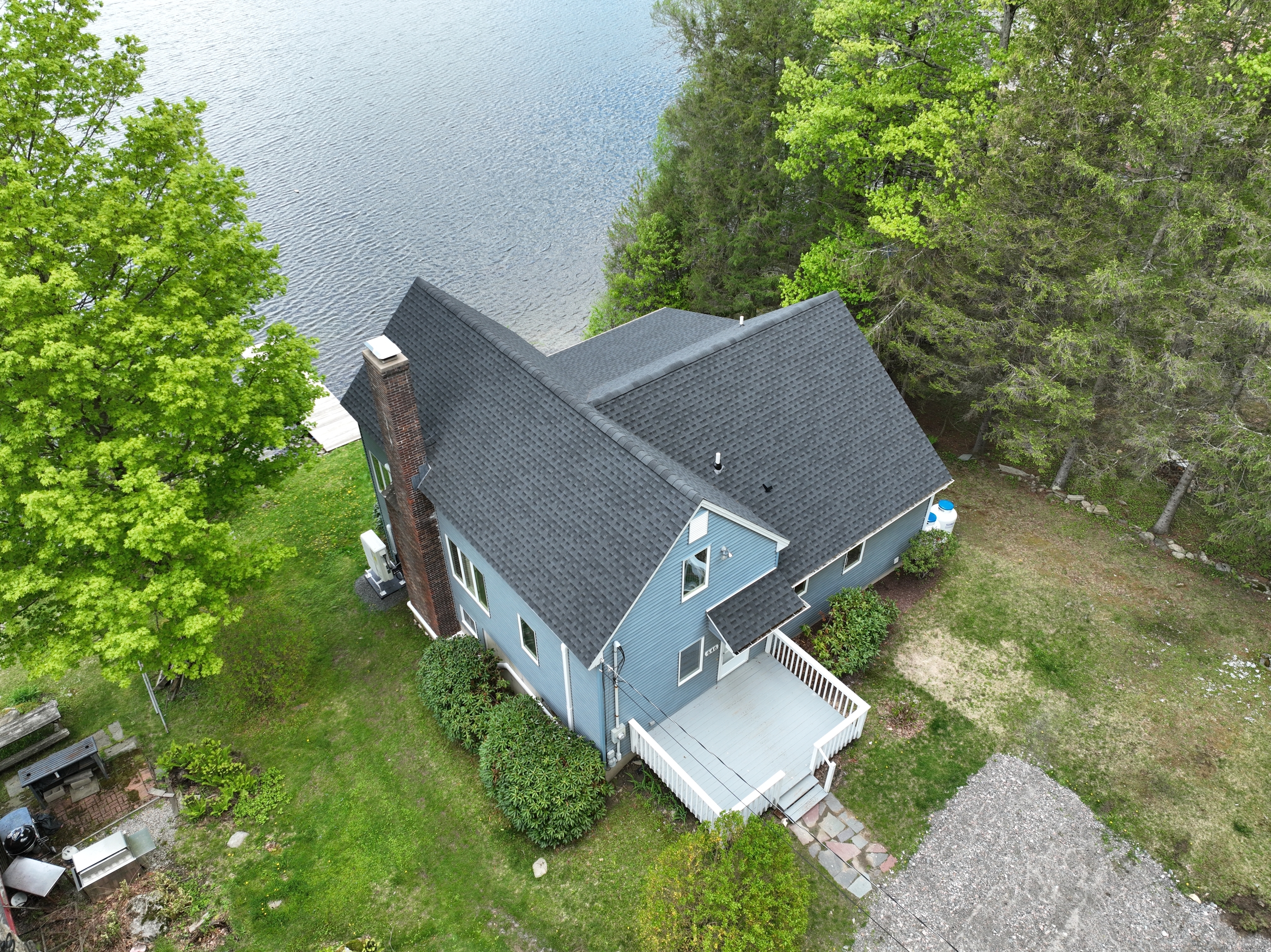 646 West Hill Road