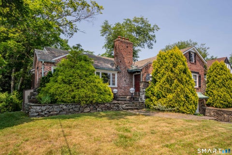 Photo of 769 Ridge Road, Wethersfield, CT 06109 (MLS # 24188466)