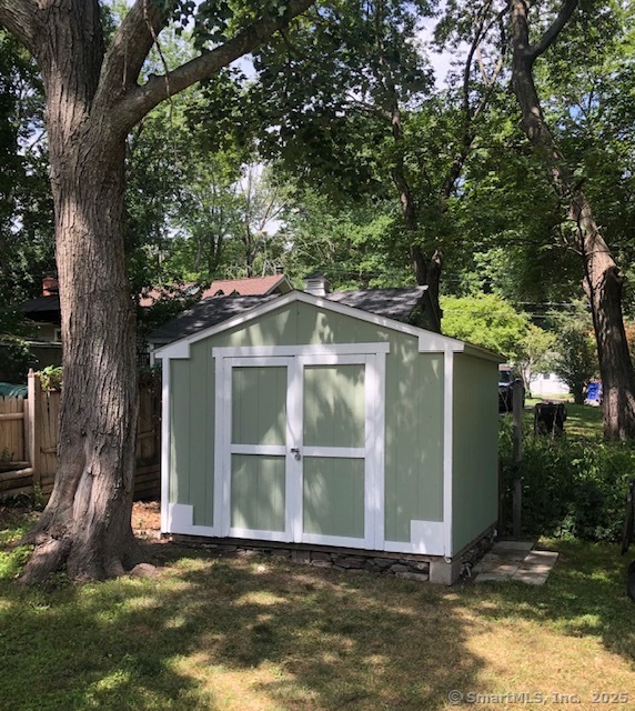 161 Lakeview Drive