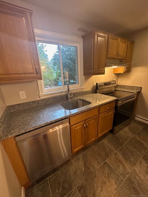 Tiny photo for 1622 Farmington Avenue #APT 1, Farmington, CT 06085 (MLS # 24133192)