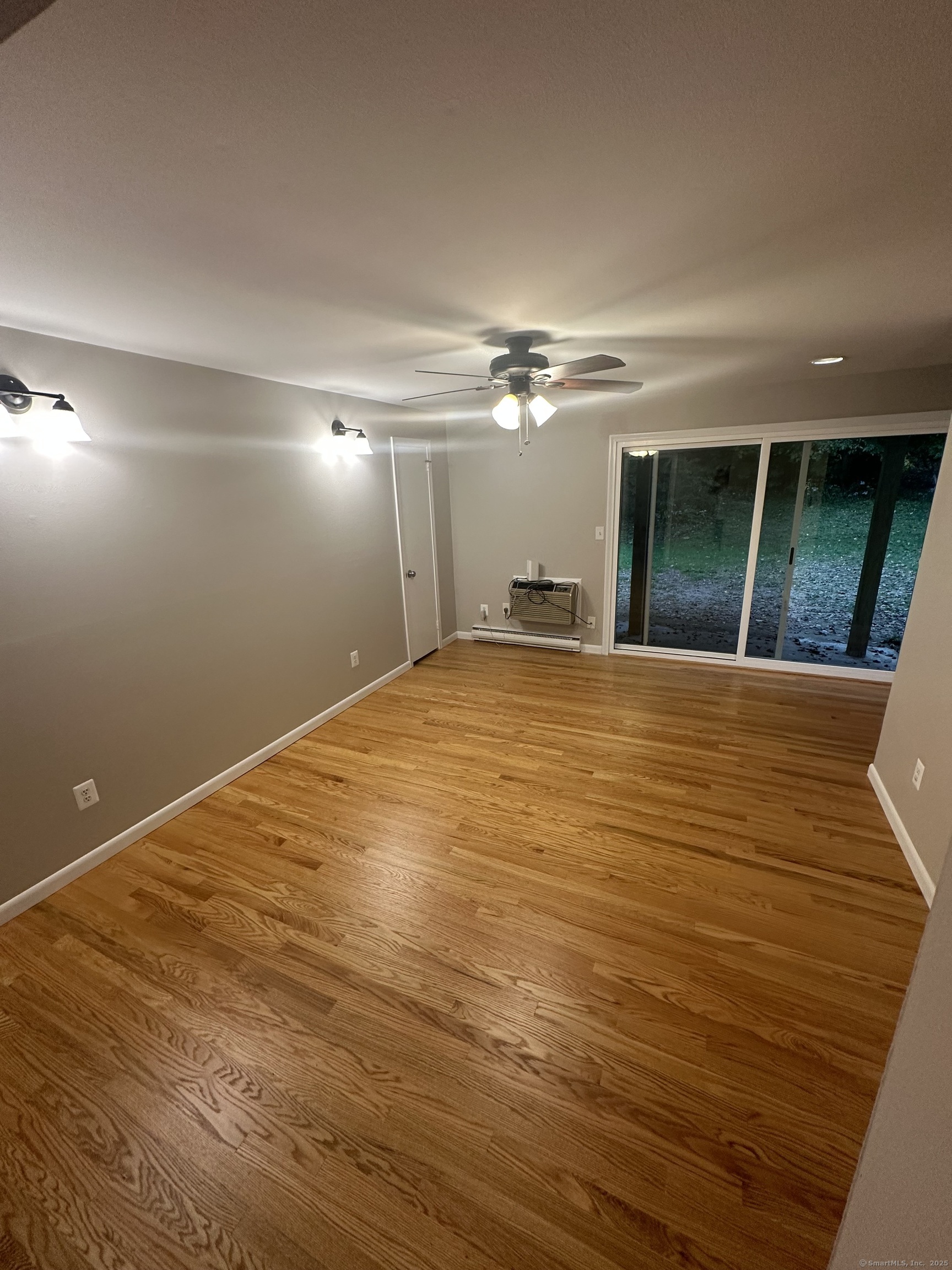 Farmington, Connecticut 06085, United States, 2 Bedrooms Bedrooms, ,1 BathroomBathrooms,Residential,Active,229245 Farmington, Connecticut 06085, United States, 2 Bedrooms Bedrooms, ,1 BathroomBathrooms,Residential,Active,229245