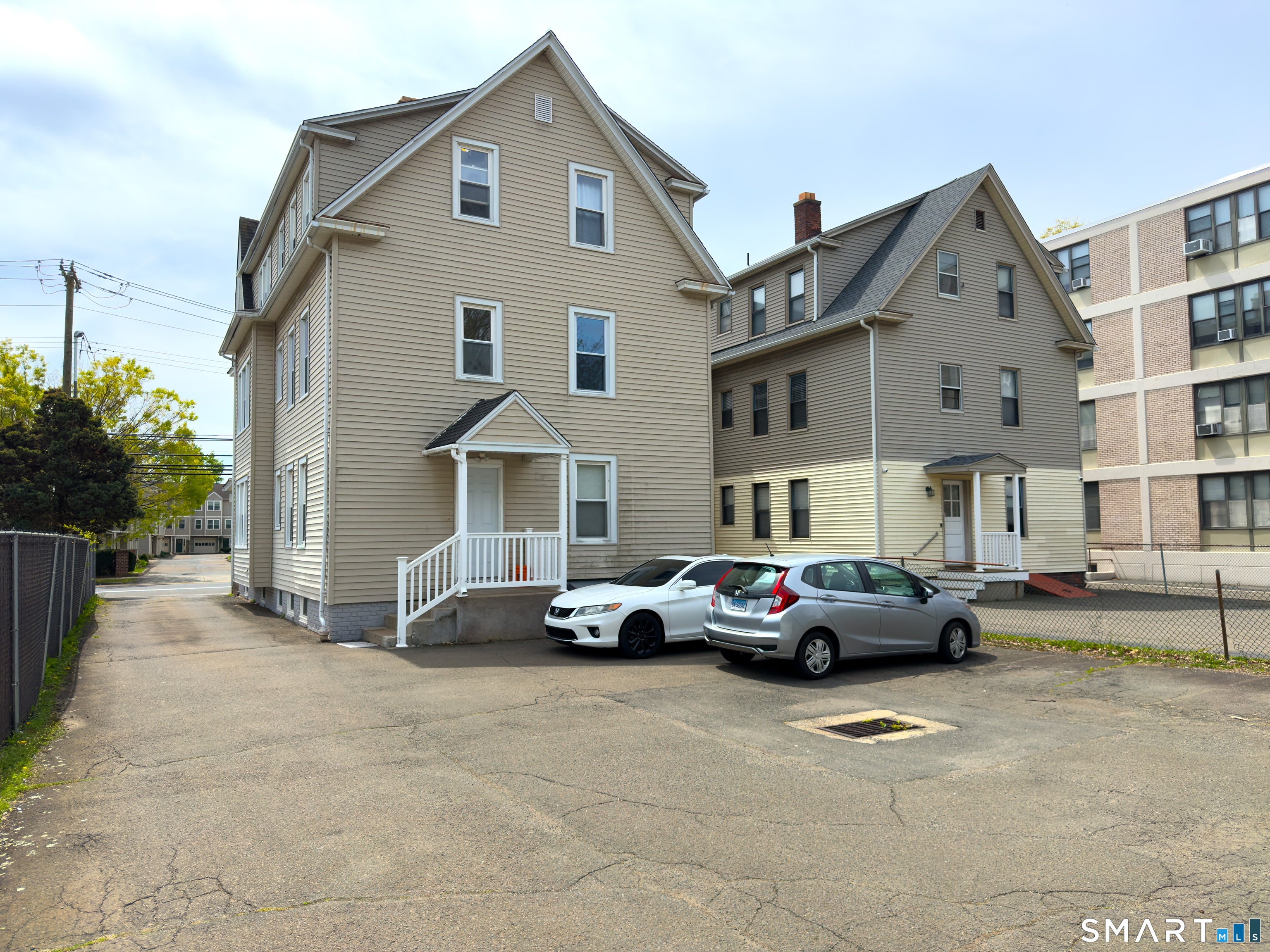 1003-1005 Whalley Avenue