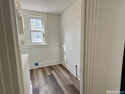 Tiny photo for 585 Winchester Avenue #1, New Haven, CT 06511 (MLS # 24162880)