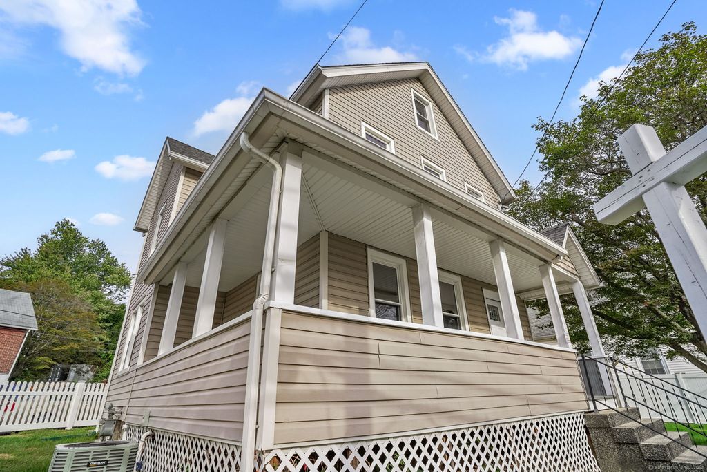 Photo of 52 Lexington Avenue, Norwalk, CT 06854 (MLS # 24125209)