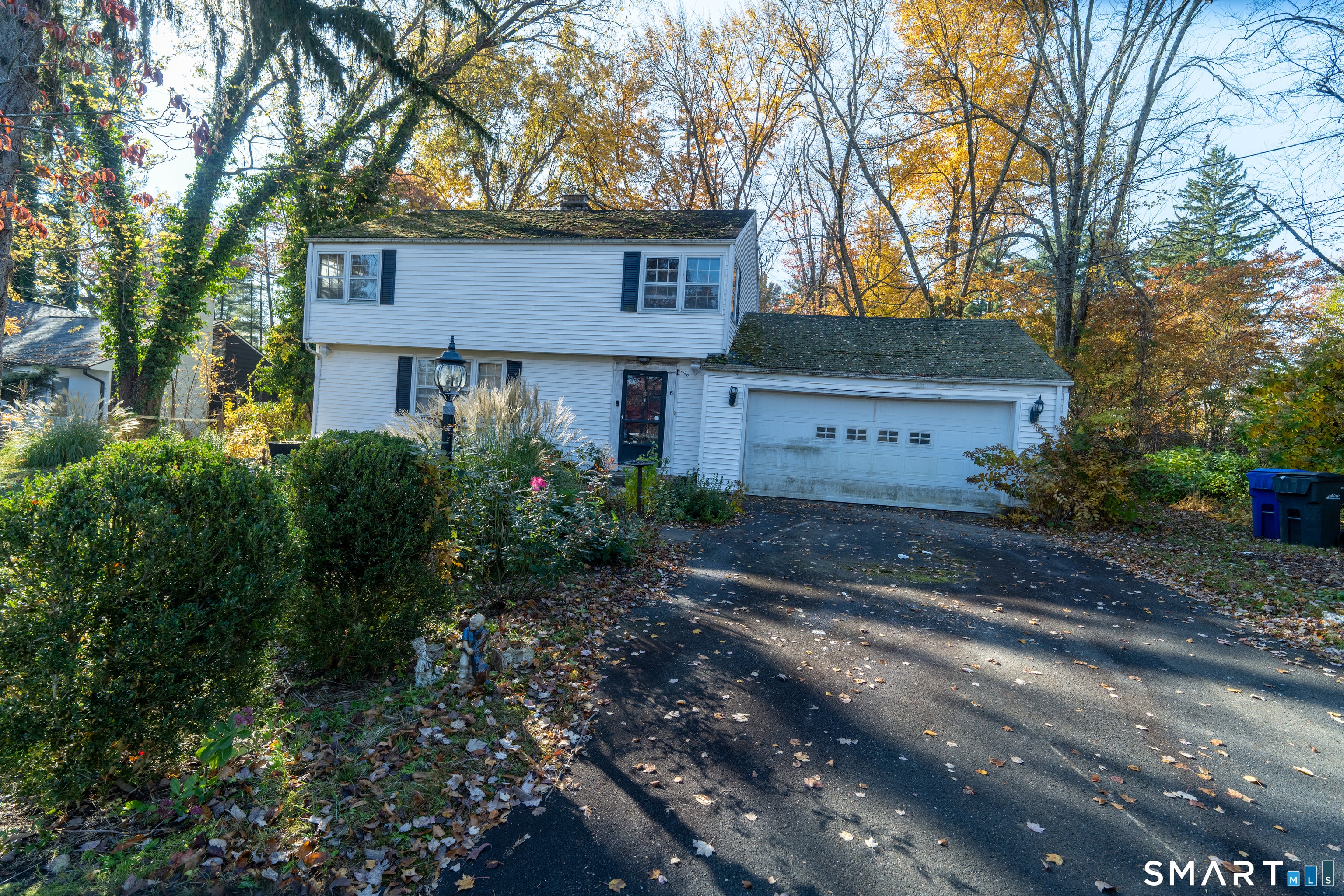 6 Livingstone Road