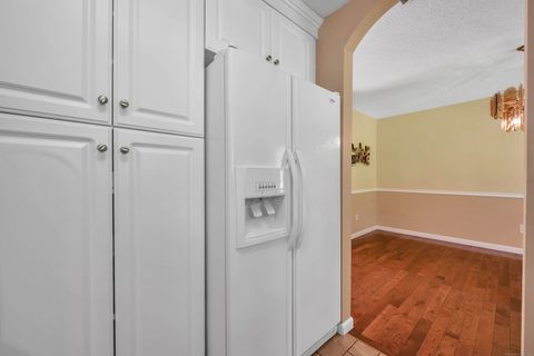 Tiny photo for 285 Queen Street #11G, Southington, CT 06489 (MLS # 24133197)