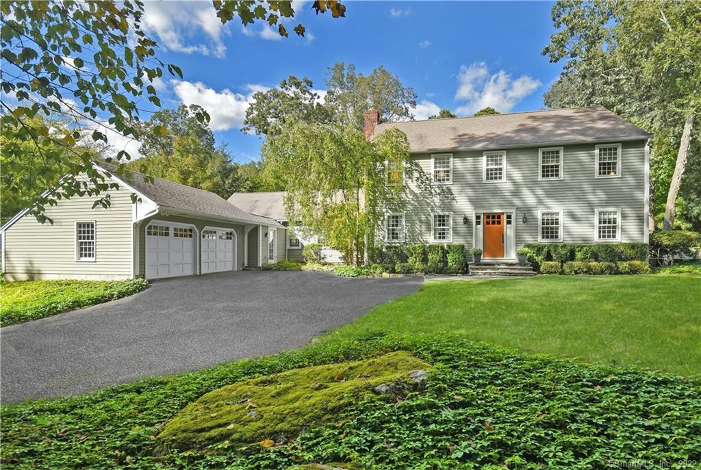 Photo 1 of 15 Lamppost Drive, Redding, Connecticut, $915,200, Web #: 170468968