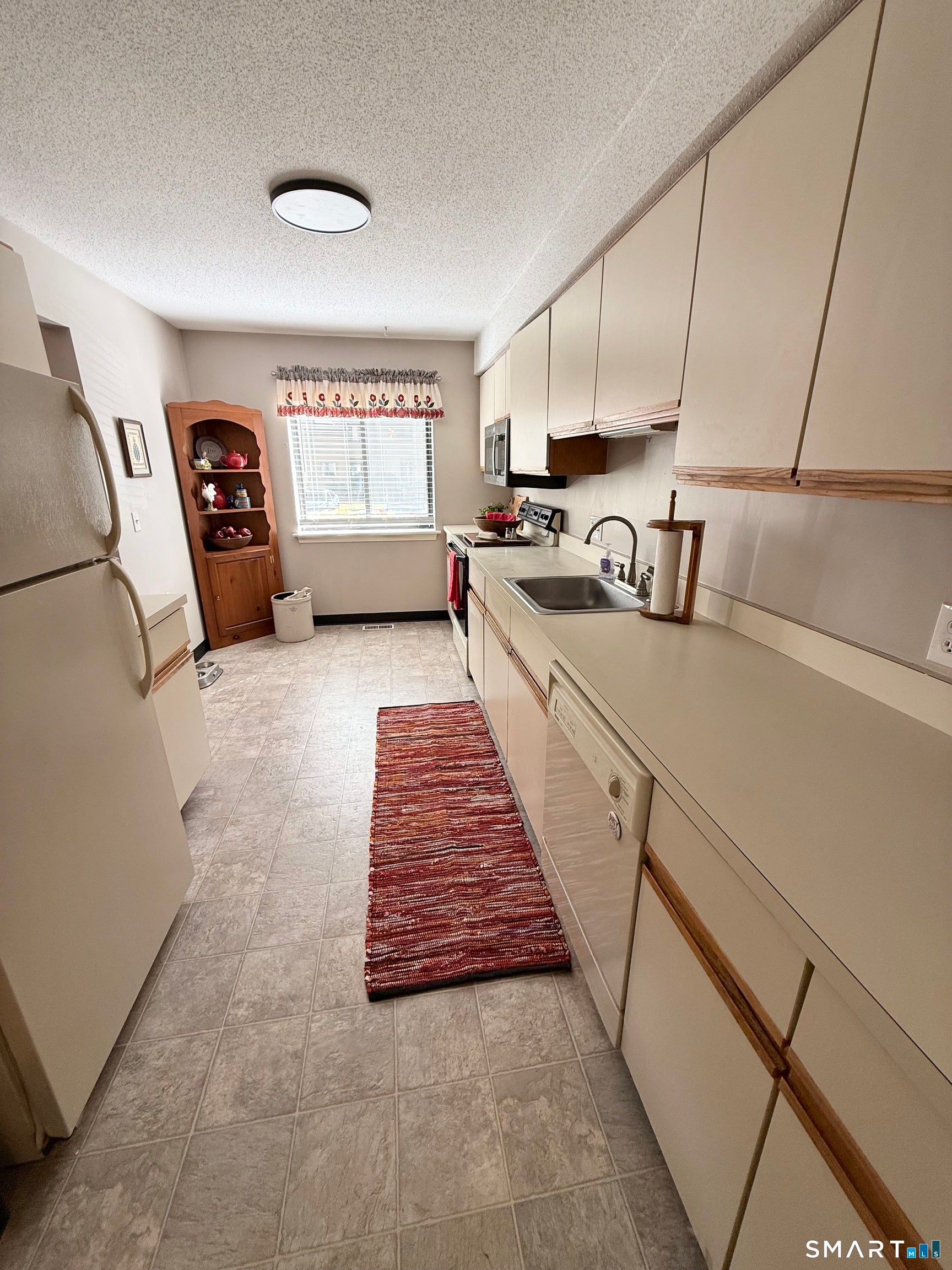 211 Adams Hill Way 211
