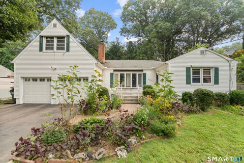 Photo of 297 Broadbridge Road, Bridgeport, CT 06610 (MLS # 24194549)