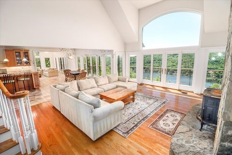 12 Fox Run Sherman CT 06784