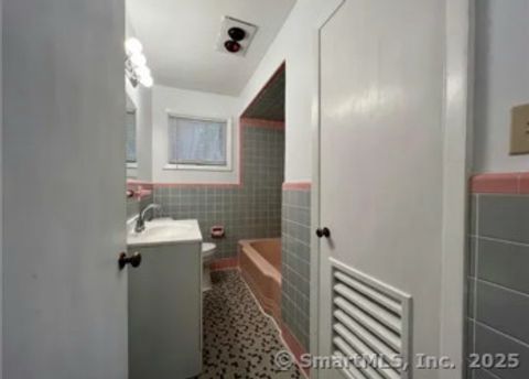 Tiny photo for 958 dunbar hill Road, Hamden, CT 06514 (MLS # 24137618)