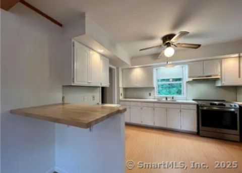 Tiny photo for 958 dunbar hill Road, Hamden, CT 06514 (MLS # 24137618)