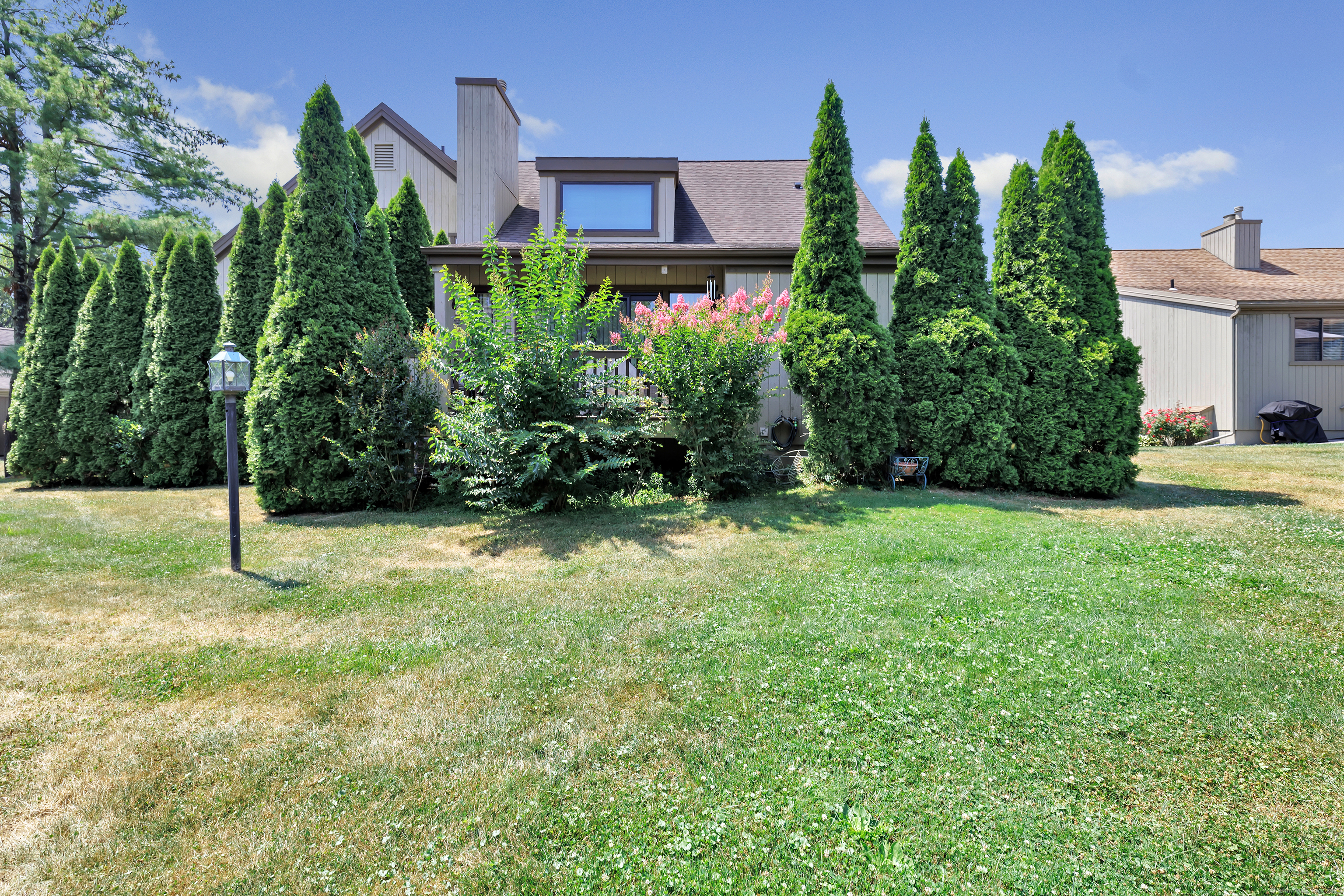 87 Creek Lane A