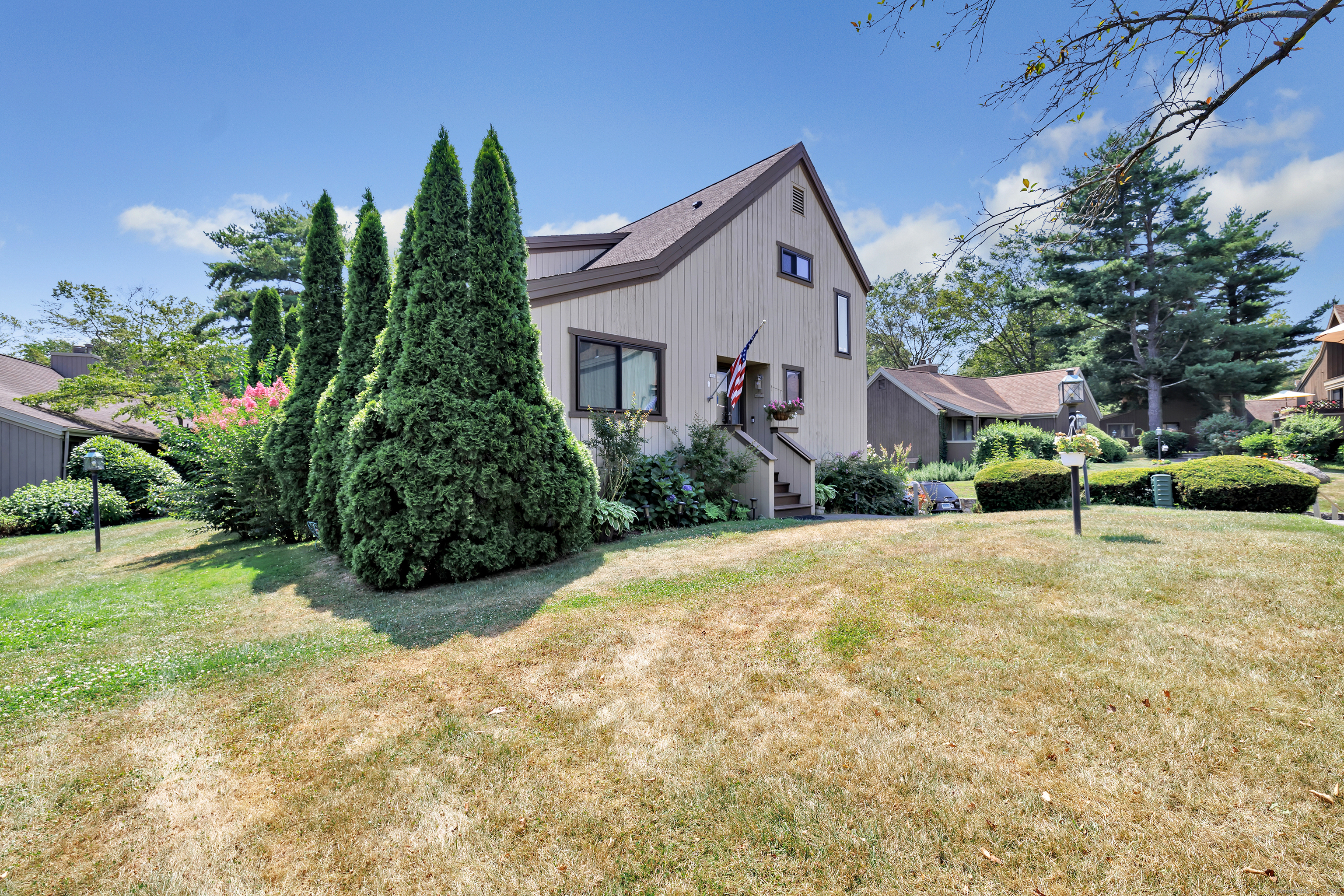 87 Creek Lane A