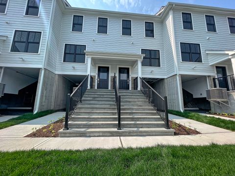 Tiny photo for 55 Washington Parkway #5, Stratford, CT 06615 (MLS # 24143549)