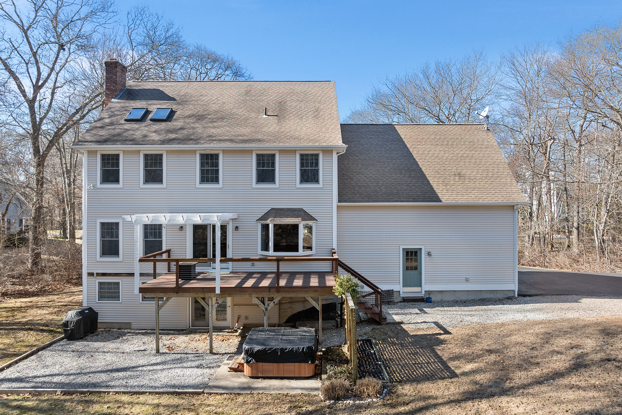 16 Spinnaker Road, Waterford, Connecticut image 2