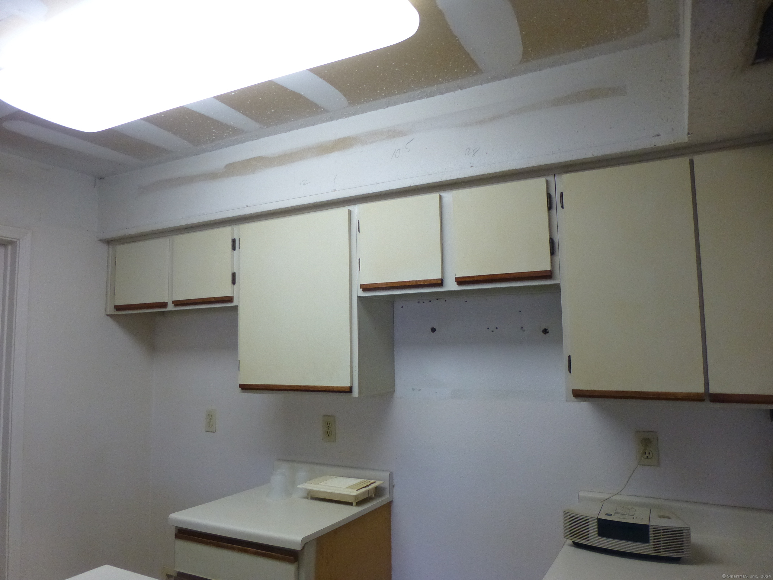 85 Crown Knoll Court #APT 117, Groton, Connecticut image 4