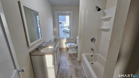 Tiny photo for 15 Bragaw Street #3, New London, CT 06320 (MLS # 24144157)