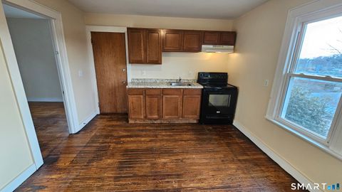 Tiny photo for 15 Bragaw Street #3, New London, CT 06320 (MLS # 24144157)