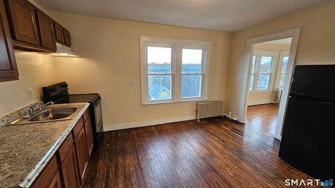 Tiny photo for 15 Bragaw Street #3, New London, CT 06320 (MLS # 24144157)