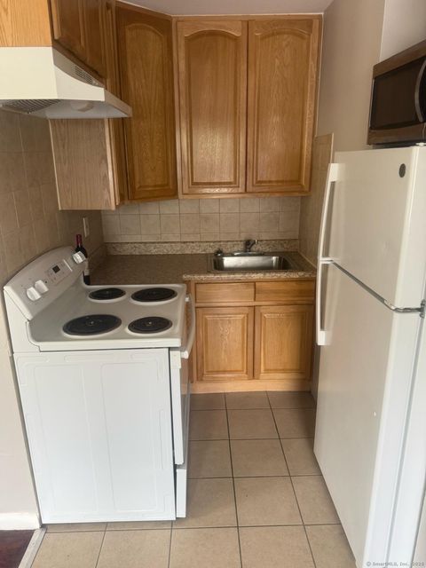 Photo of 179 Lewis Street #1, Bridgeport, CT 06605 (MLS # 24126388)