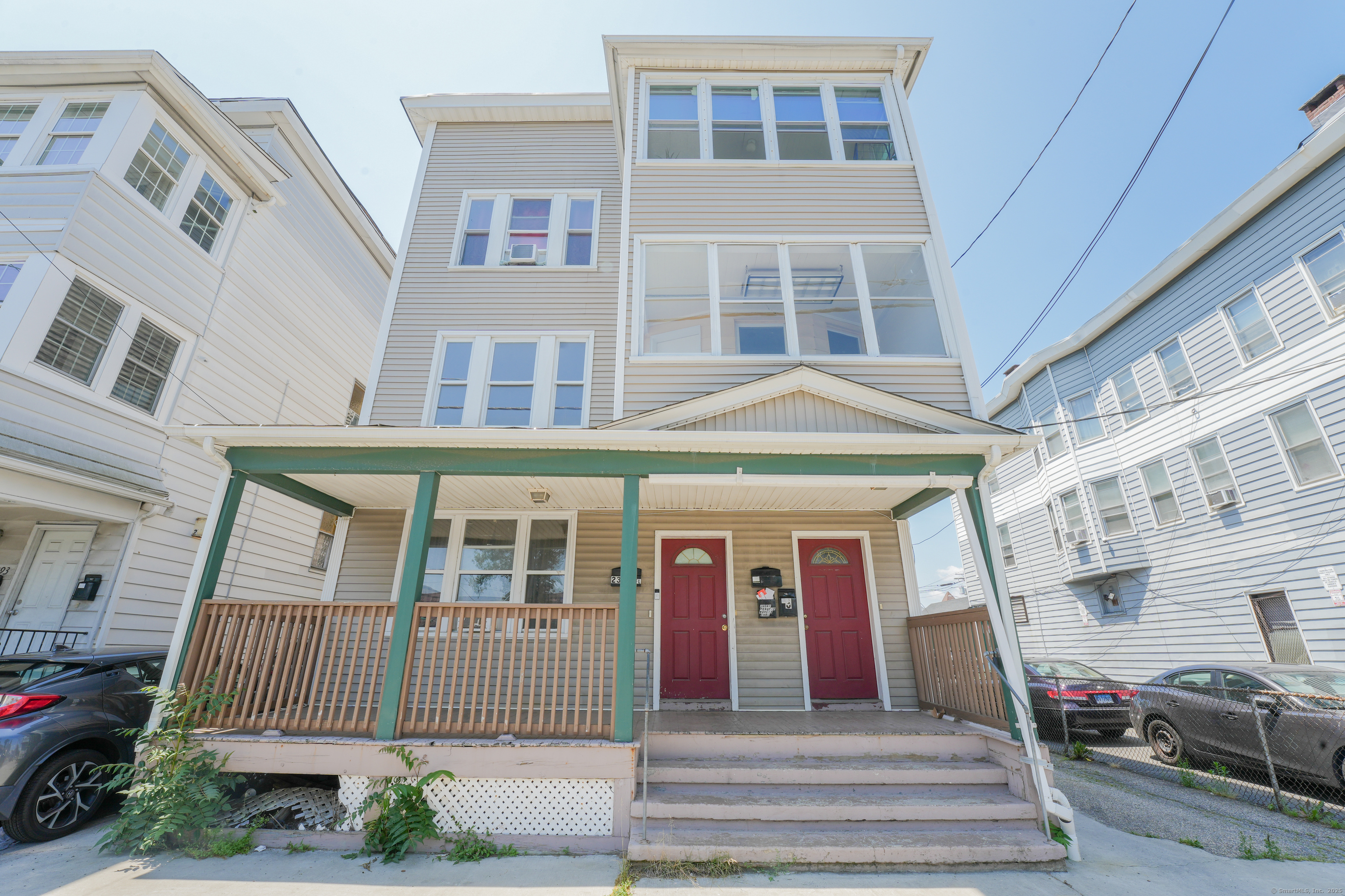 2395 Main Street