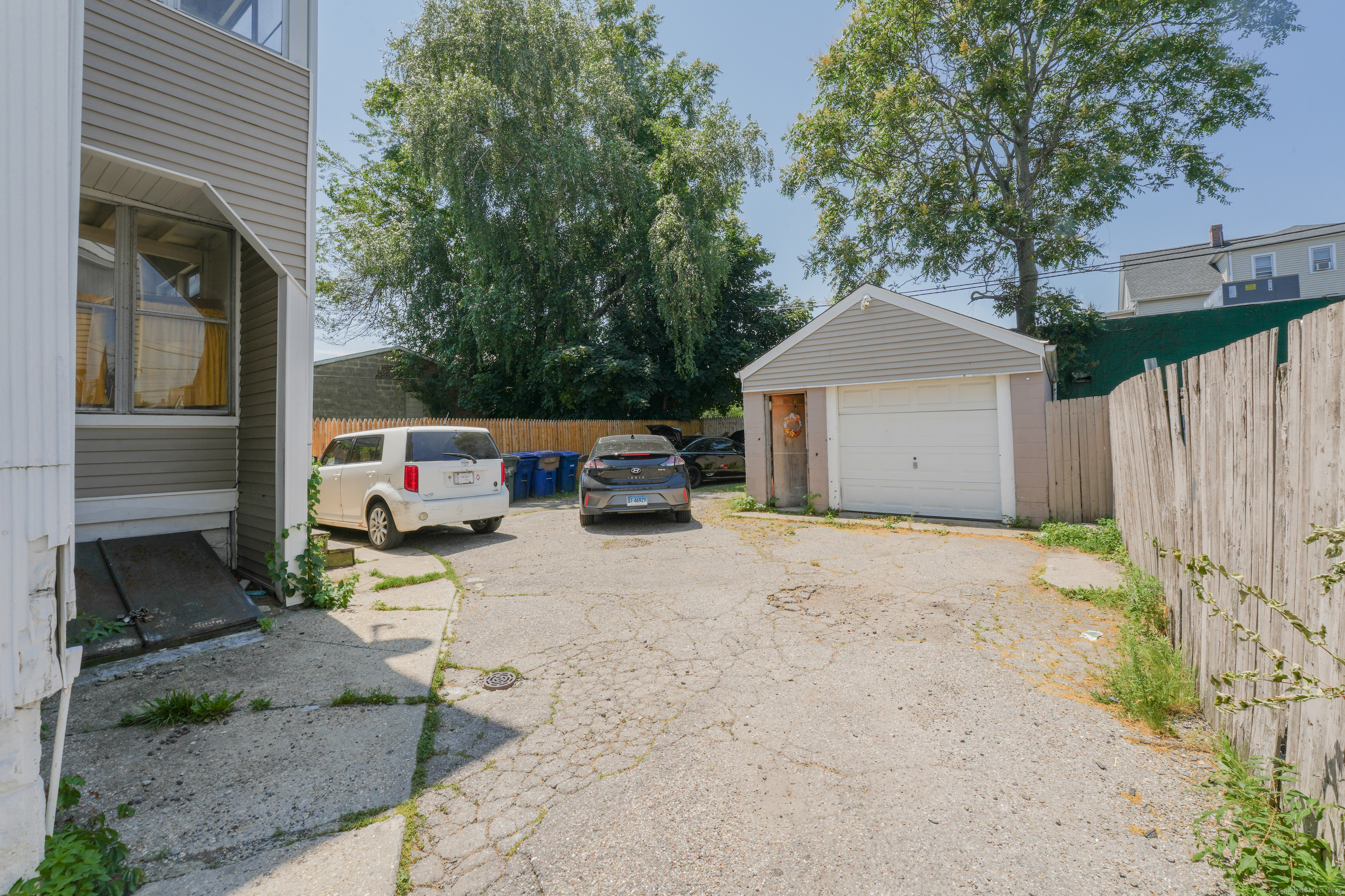 2395 Main Street