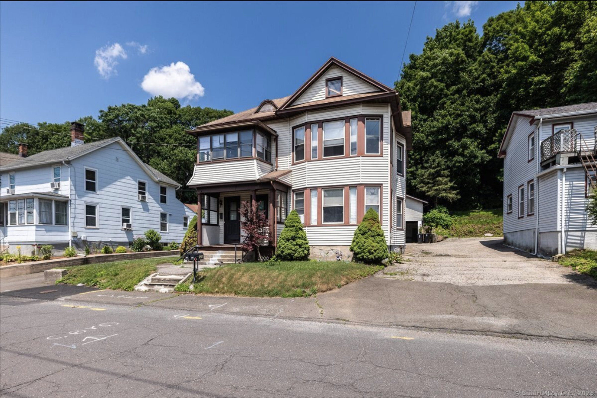 120 New Haven Avenue