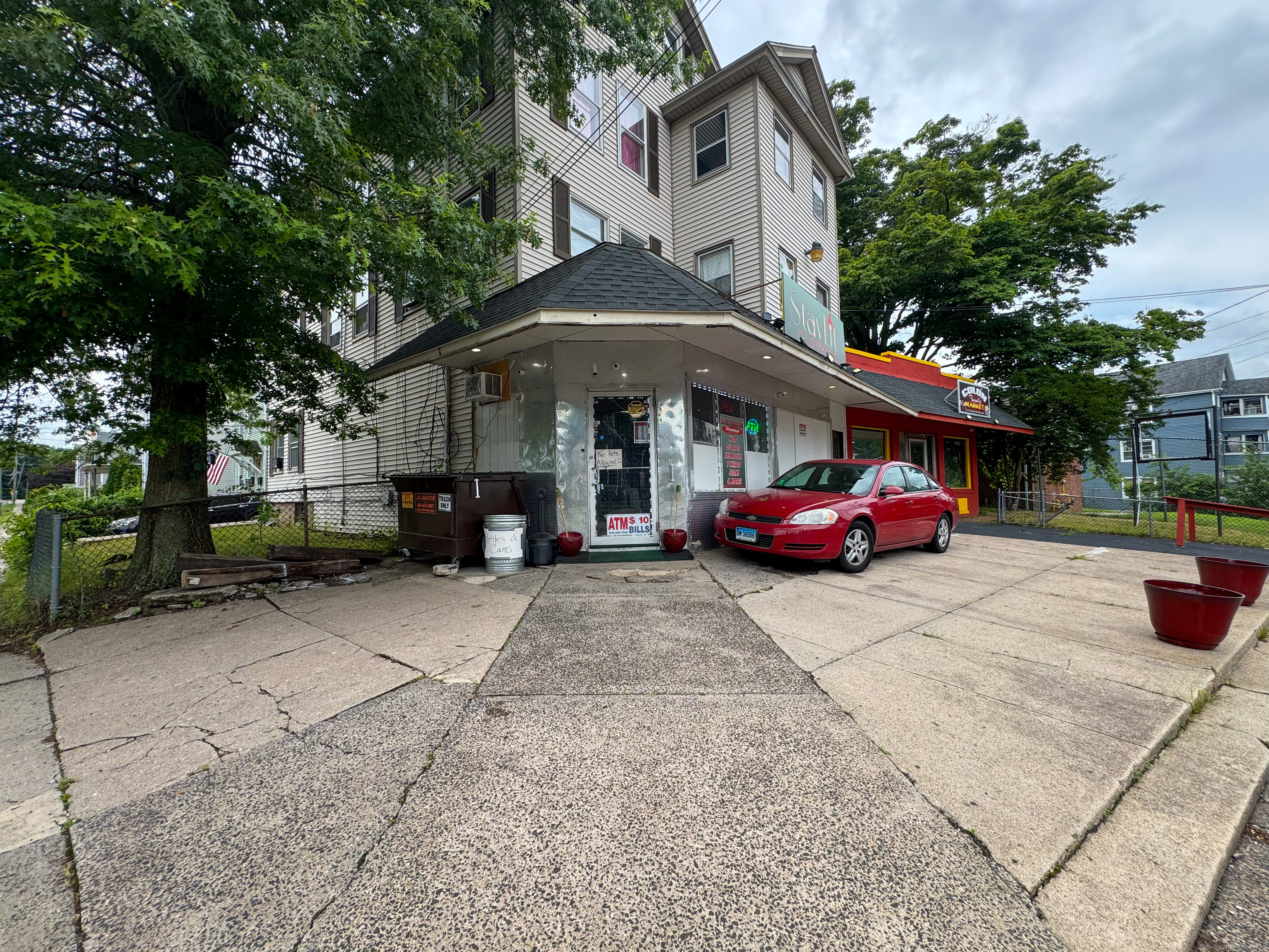 1485 Corbin Avenue