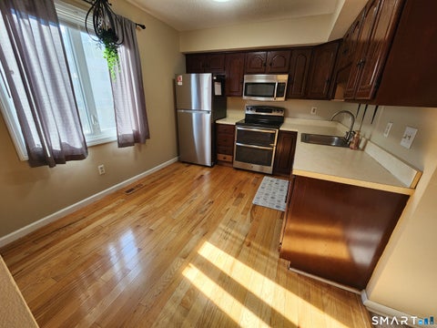 Tiny photo for 882 N Colony Road #57, Meriden, CT 06450 (MLS # 24214374)