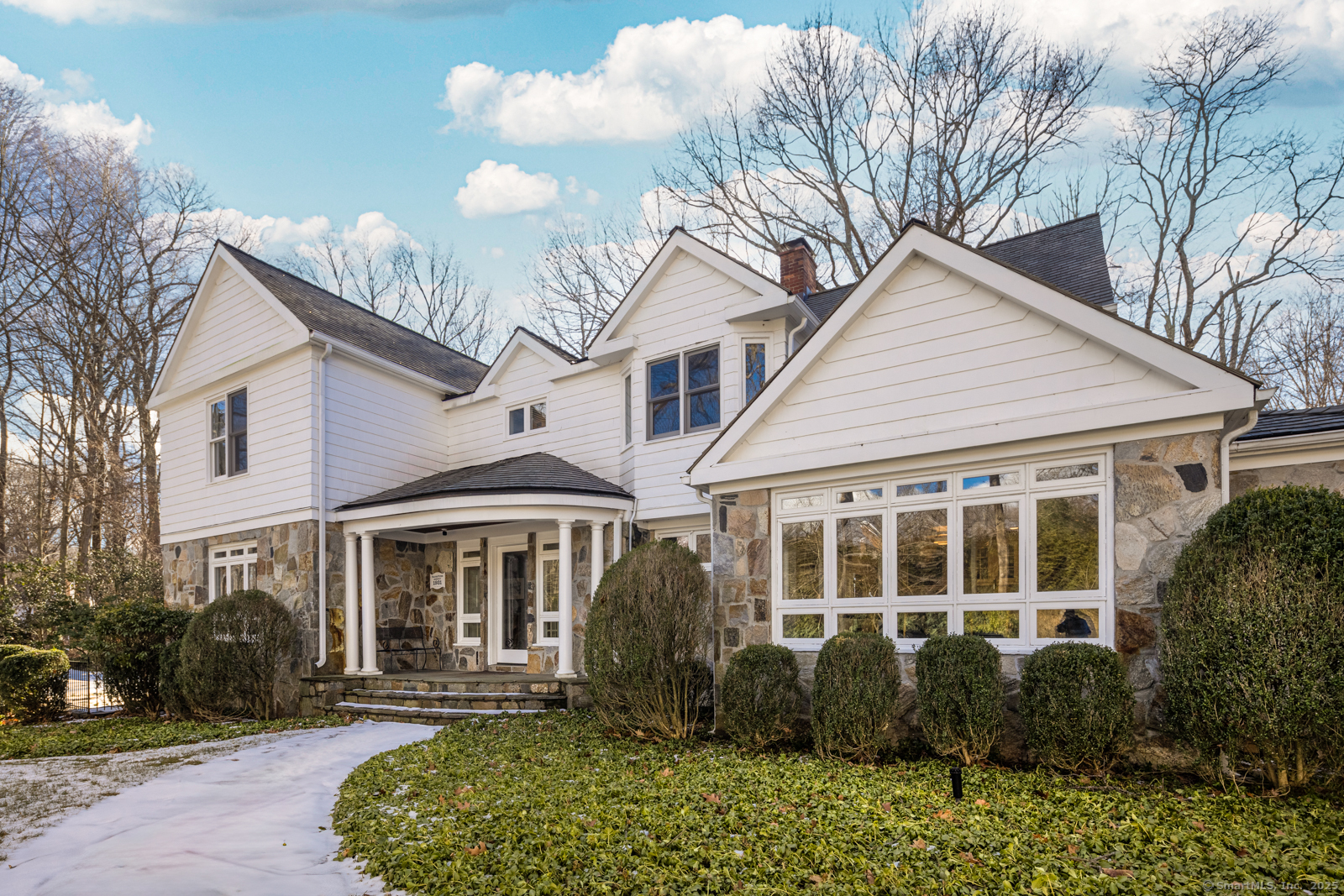 Property for Sale at Charcoal Hill Road, Westport, Connecticut - Bedrooms: 4 
Bathrooms: 4 
Rooms: 9  - $2,695,000