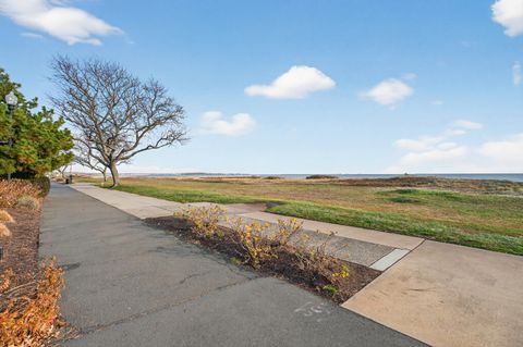 Tiny photo for 142 West Walk #142, West Haven, CT 06516 (MLS # 24144019)