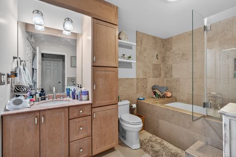 Tiny photo for 142 West Walk #142, West Haven, CT 06516 (MLS # 24144019)