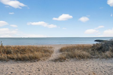 Tiny photo for 142 West Walk #142, West Haven, CT 06516 (MLS # 24144019)