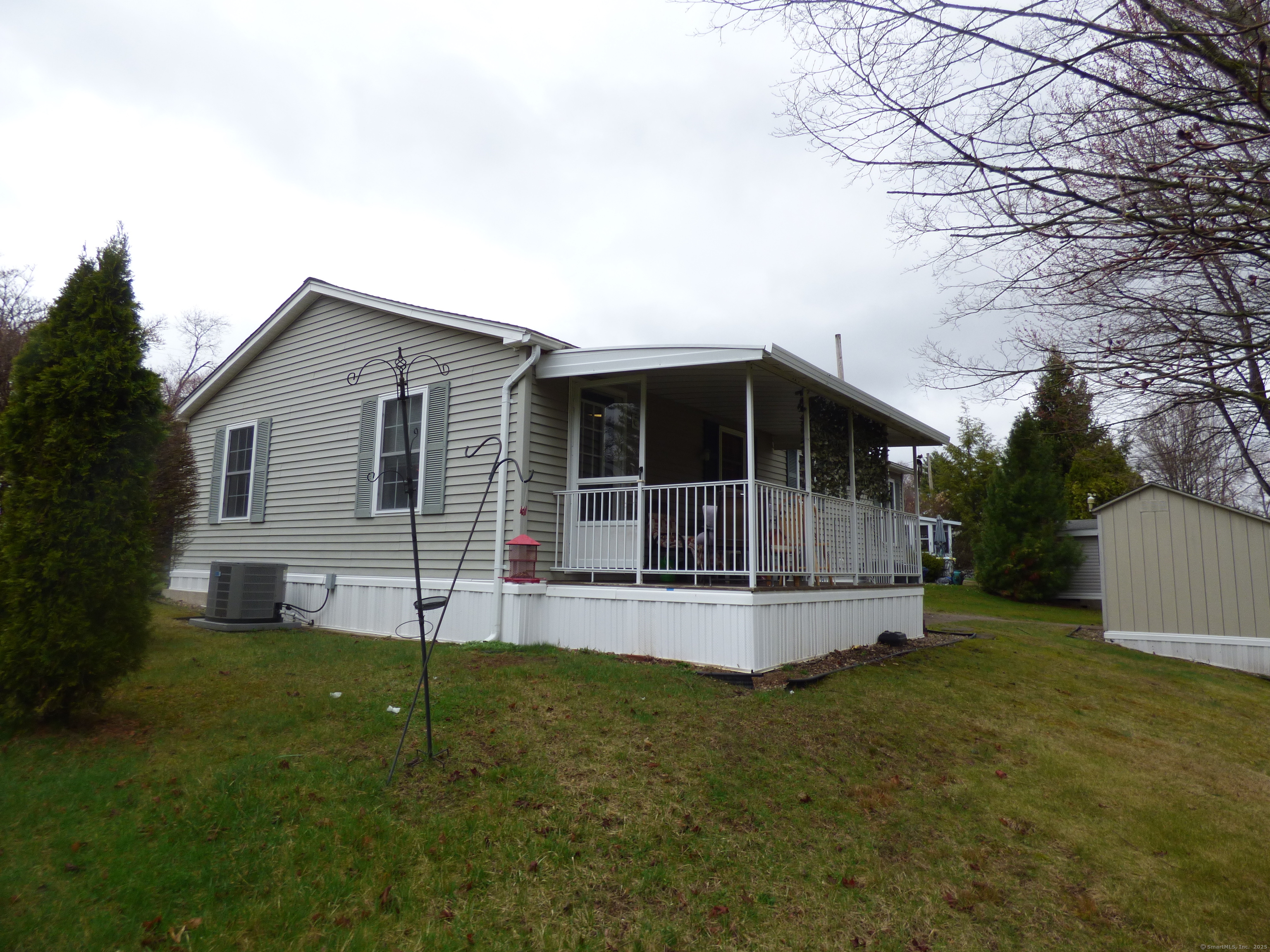 27 Brookside Drive, Southington, Connecticut image 7