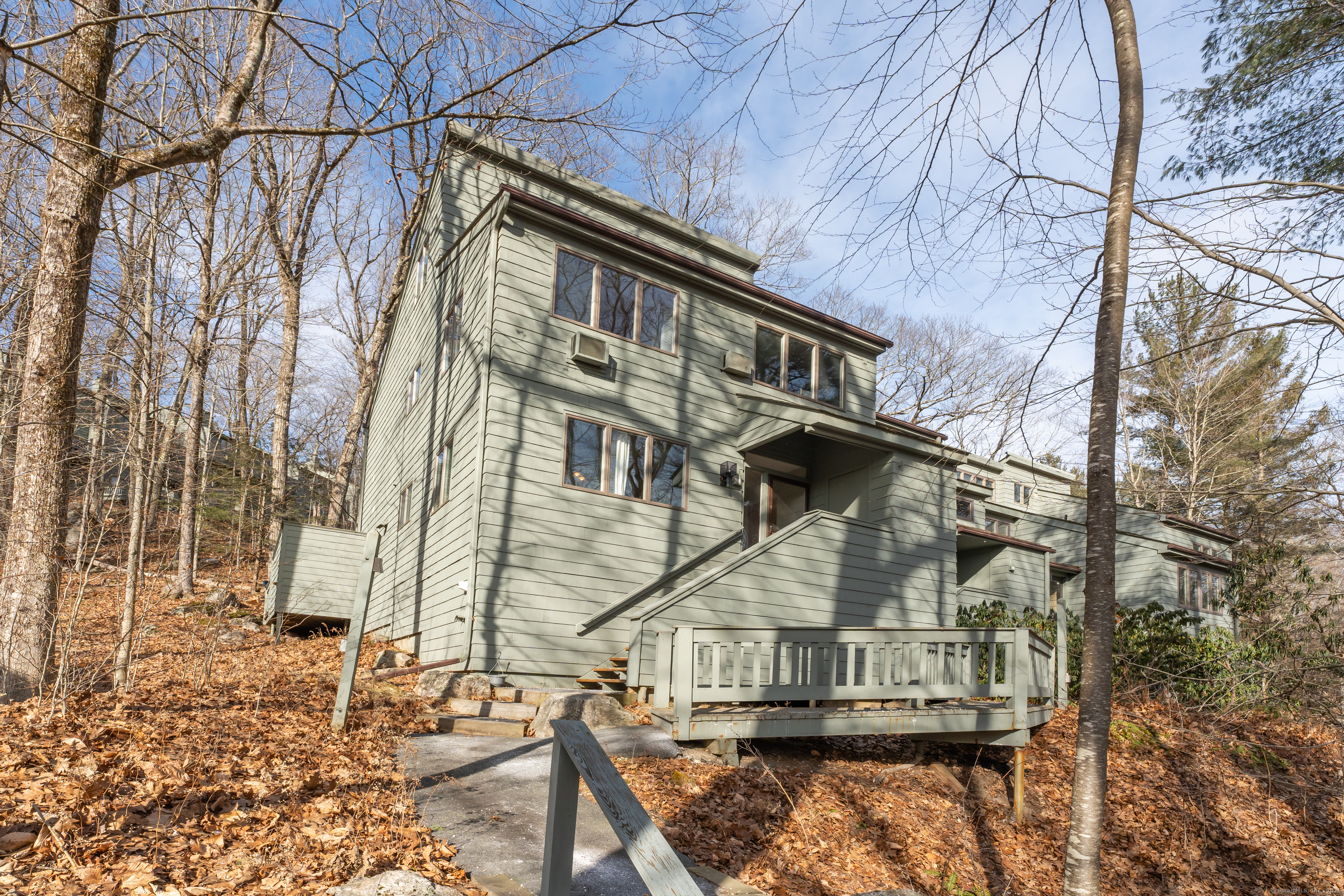 390 Trailsend Drive #390, Torrington, Connecticut image 1