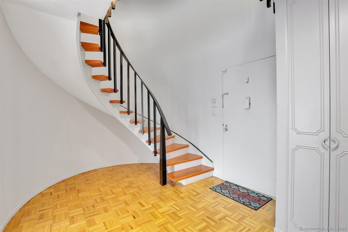 30 Woodland Street APT 5H