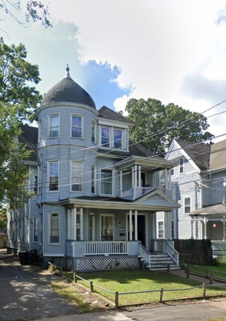 Edgewood Avenue 1, New Haven, Connecticut - 4 Bedrooms  
1 Bathrooms  
7 Rooms - 