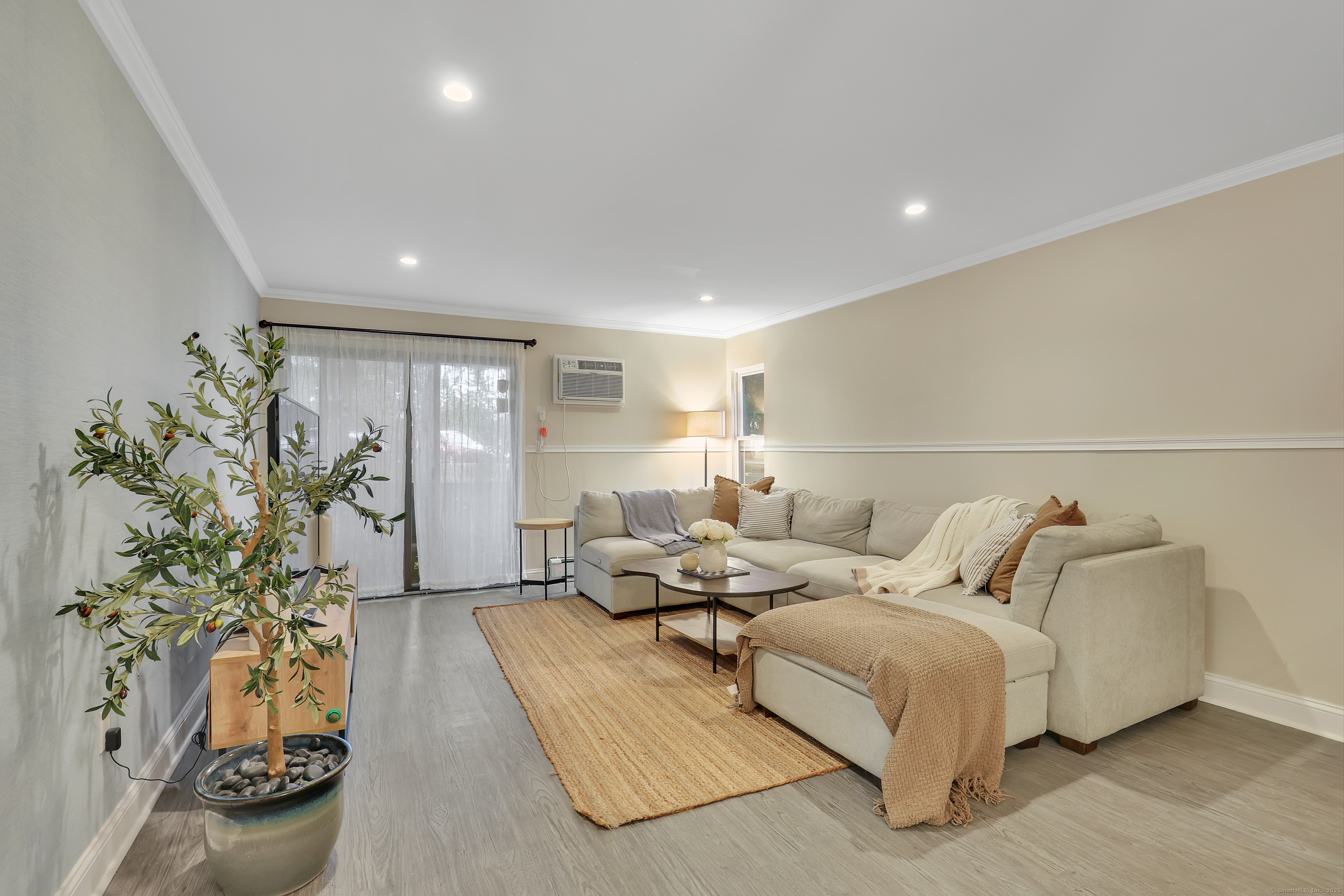 64 Woodland Drive 64