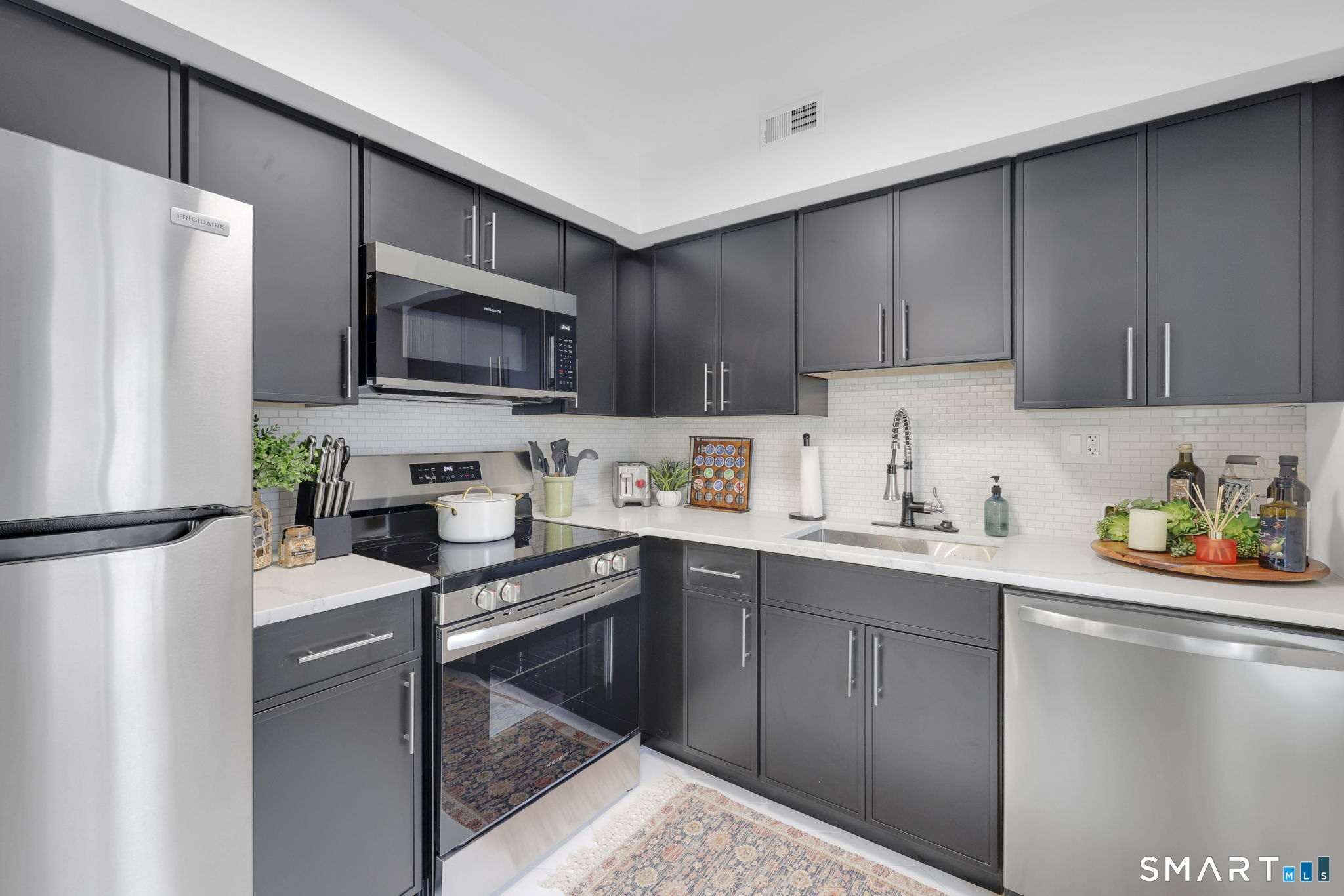 62 Candlewood Drive 62