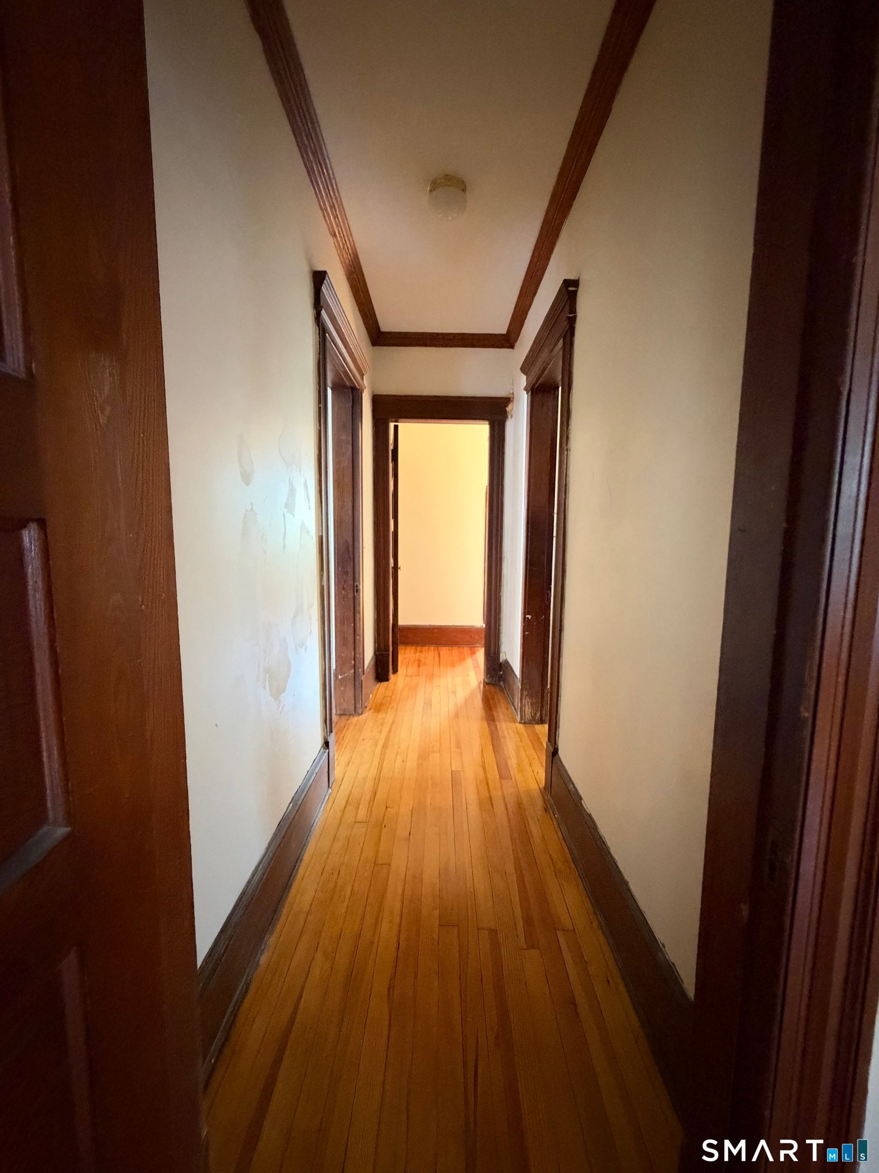 820 Elm Street Floor 2
